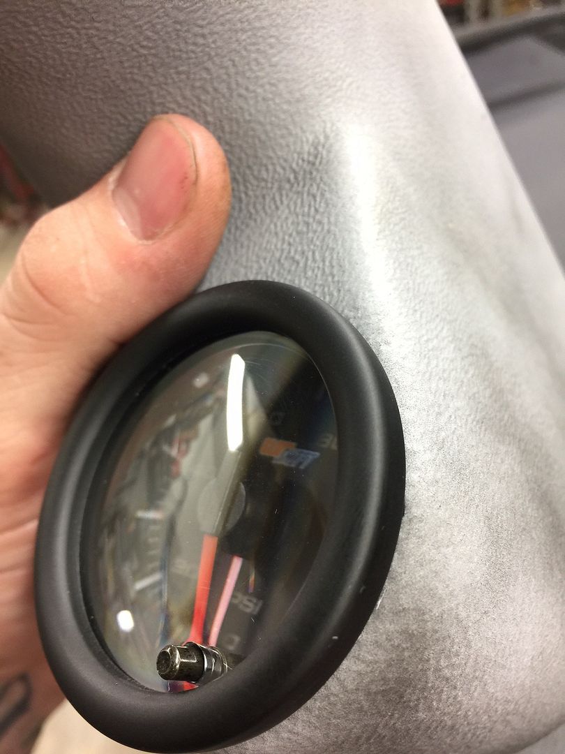 2nd gen a triple pillar pod and gauges S10 Forum